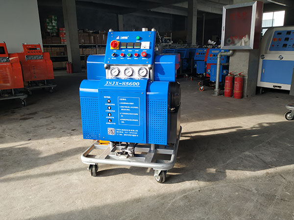 聚脲機器(圖2) 液壓聚脲機器JNJX-H5600